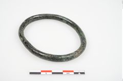 Foto von Bronzehohlblecharmring (NHMW-PRAE-025841)